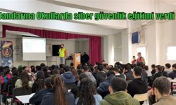 Jandarma Okullarda siber güvenlik eğitimi verdi