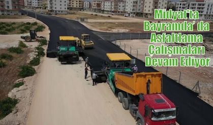 Midyat'ta Bayramda’ da Asfaltlama Çalışmaları Devam Ediyor
