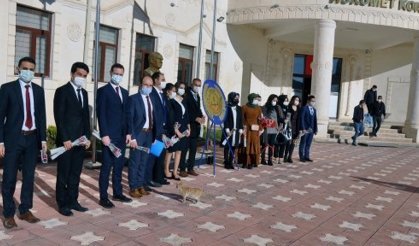 Derik’te Öğretmenler Günü Kutlandı