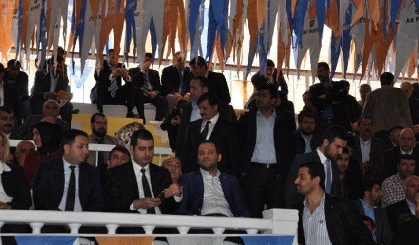 Mardin Ak Parti'de Temayül Yoklaması Yapıldı