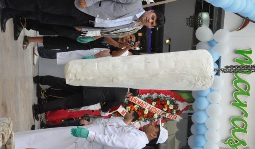 Kızıltepe'de  Maraşpark Cafe Pastanenin  açılışı y