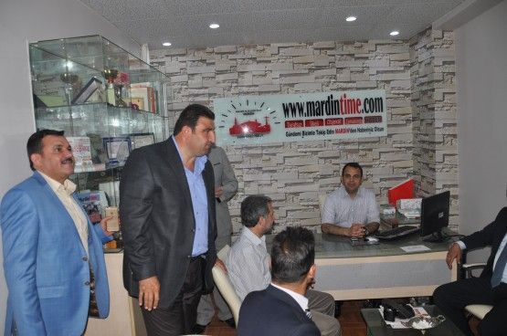 www.mardintime.com Kurumsallaşıp Büyümesini Dostlarıyla Kutladı